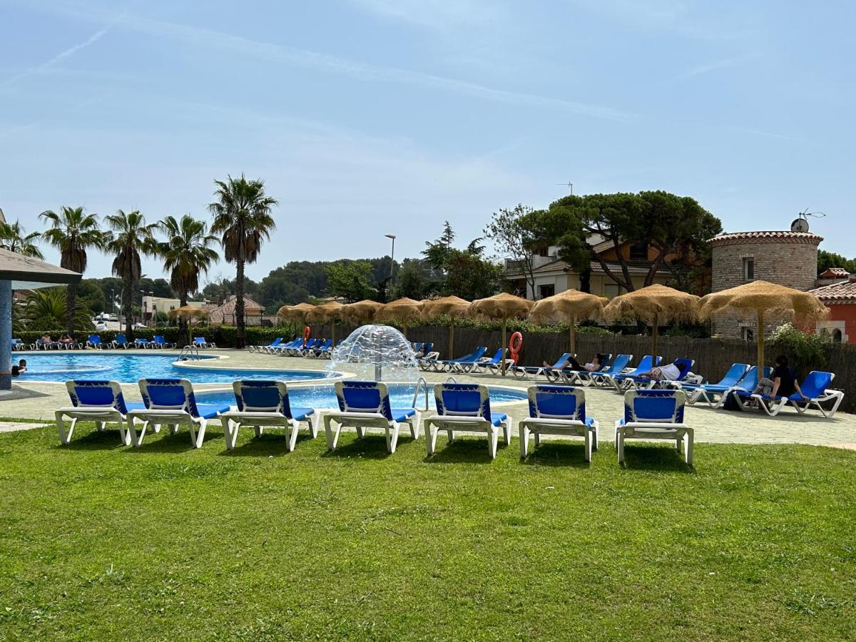 Ar Bolero Park Aparthotel Lloret de Mar Esterno foto